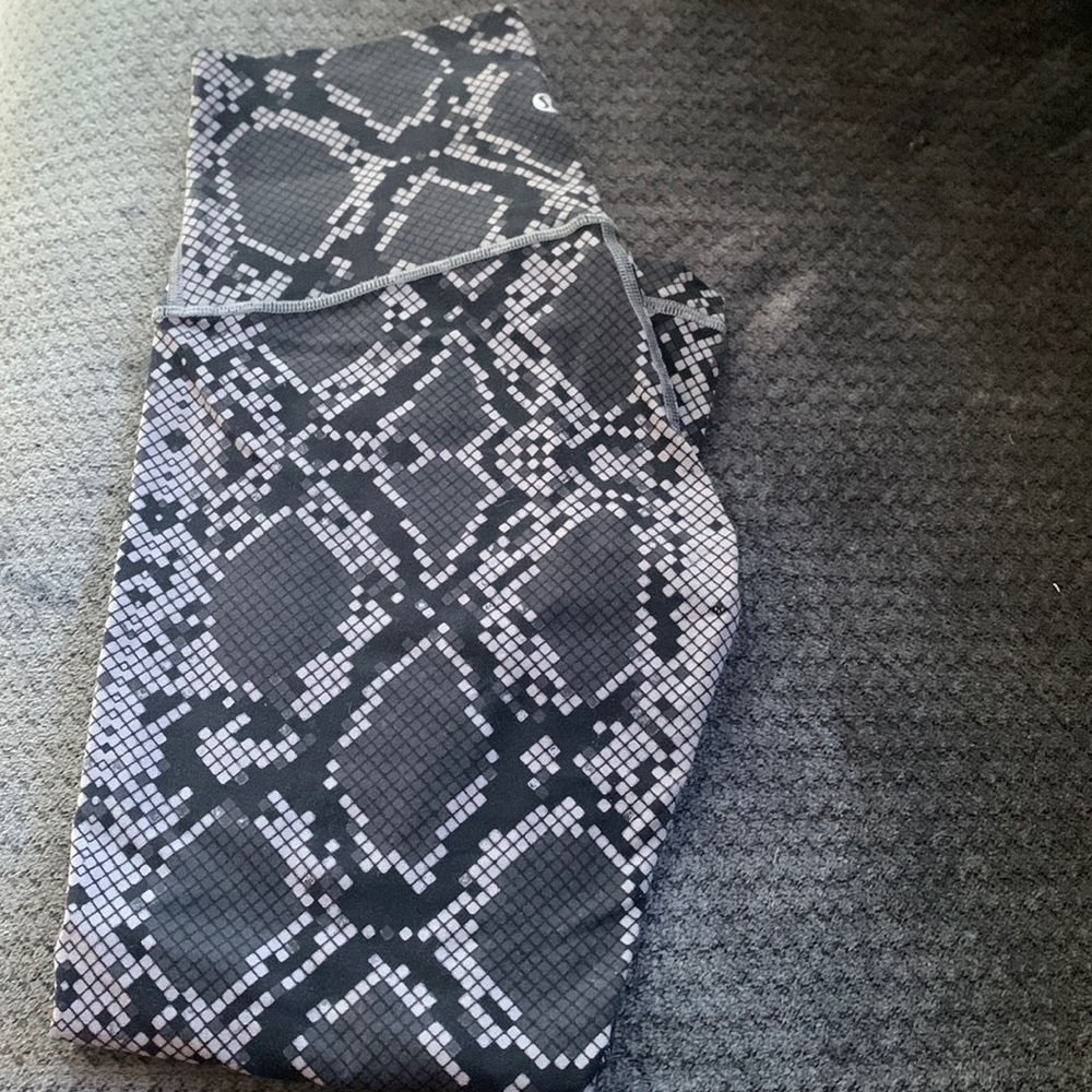 Lululemon leggings